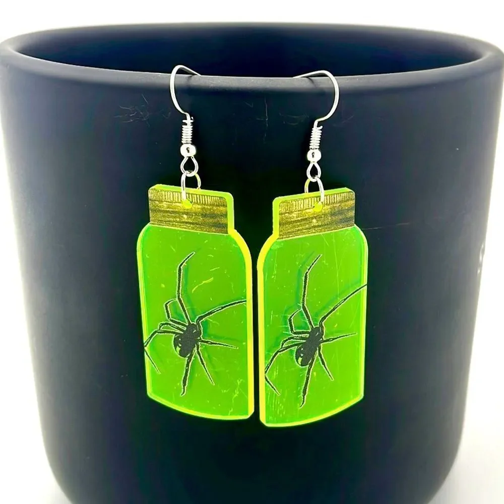 𝅺SPIDER IN a Jar Acrylic Halloween Earrings